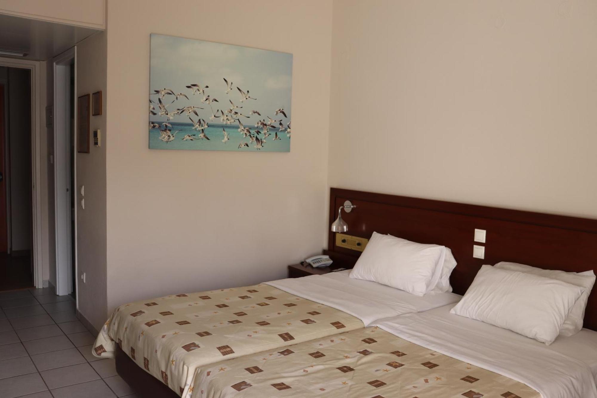 Lepanto Beach Hotel Nafpaktos Exterior foto